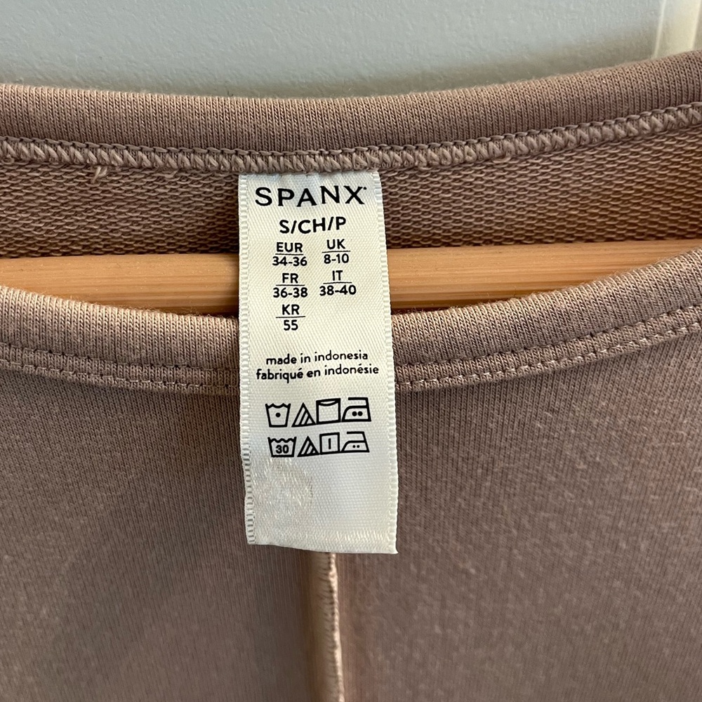 Spanx Pink Perfect Length Dolman Sweatshirt EUC with Tags Size Small - Picture 5 of 8